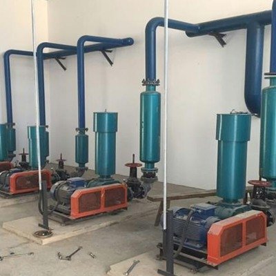 風(fēng)機(jī)現(xiàn)場(chǎng) 風(fēng)機(jī)現(xiàn)場(chǎng)